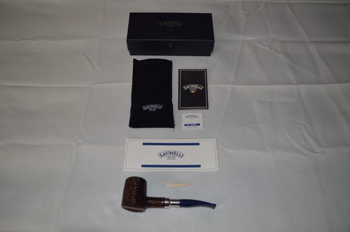 SAVINELLI PIPE ~ RUSTICATED ~ ELEGANZA DARK BROWN ~ MADE IN ITALY ~ 6MM ~ NEW