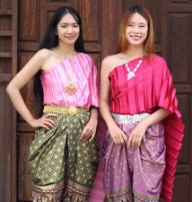 Raanpahmuang Sabaii Sash Big Pleet for Theater or Wedding Costume Thai Style