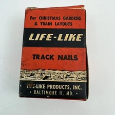 VINTAGE LIFE LIKE BOX OF TRAIN TRACK NAILS Train Layouts Christmas Gardens