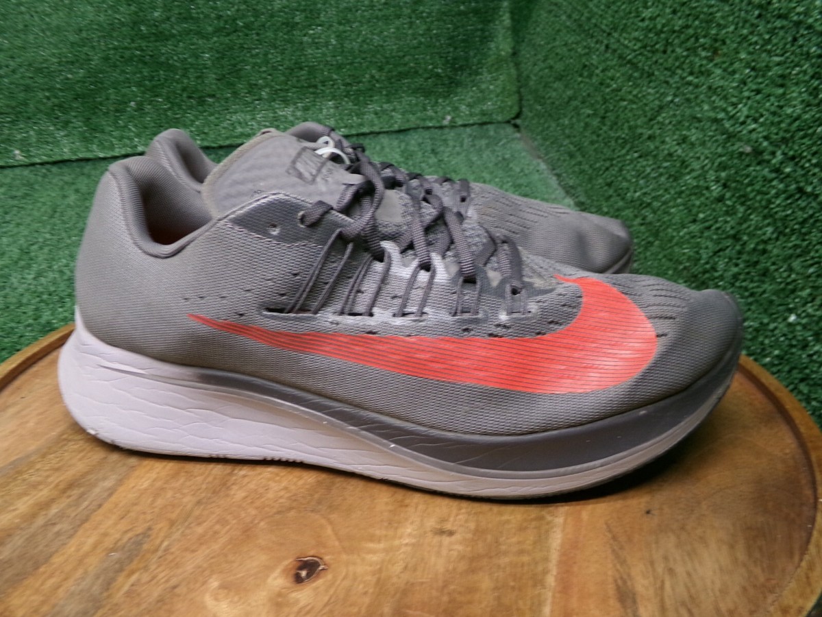 Nike zoom fly grey red clearance