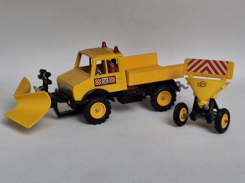 Britains 1/32 Mercedes Unimog U1500 Gritter Neige Winter # 9595 Autoway Vicon - Picture 2 of 11