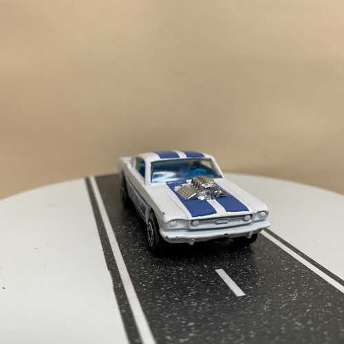 1970 Matchbox Lesney Superfast No. 23 Ford Mustang GT 350 White/Blue Stripes NM - Picture 4 of 14