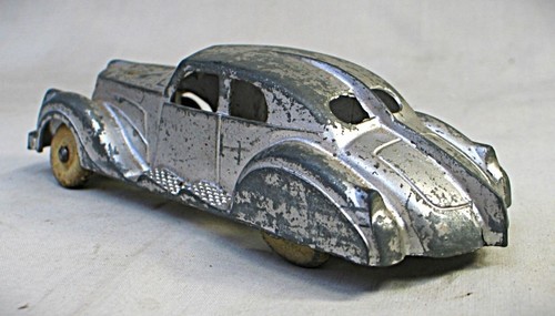 Vintage 30er Jahre Druckguss Hubley Art Deco Stromlinienlimousine - Bild 4 von 9