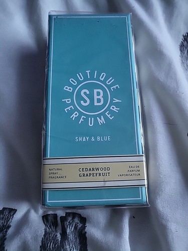 Shay & Blue Boutique Parfumery Cedarwood Grapefruit 30ml Eau de Parfum Brandneu