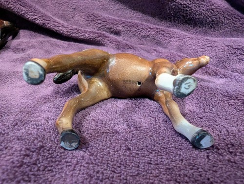 Collection of 5 Vintage Beswick Equine Figurines - 1 Horse & 4 Foals - VGC - Picture 14 of 17