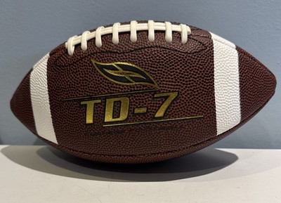 Vintage Voit Td-7 Football Pre Owned Junior Size