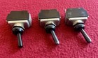 Peterbilt electrical toggle switches 348 349 362 359 379 377 378 16-03399 05679
