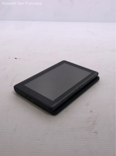 Lot 2 Amazon Kindle Fire 1st Gen D01400 8GB And HDX 7 3rd Gen C9R6QM 64GB Tablet - Picture 2 of 7