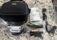 Sony DCR-DVD405 Handycam DVD Camcorder Bundle Case Remote Charger Battery Tested