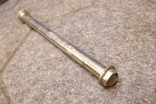 KAWASAKI ER6F SWINGING ARM SPINDLE 2006-2008 OEM ITEM - Picture 5 of 6