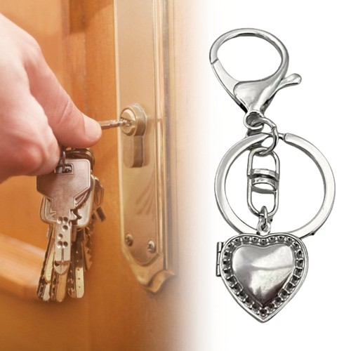 Elegant Silver Plated Heart Keychain With Intricate Floral For Gifts Travel - Picture 4 of 12