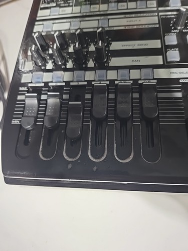 Fostex MR-8HD registratore digitale multitraccia 8 tracce con cavo di alimentazione *testato* - Foto 7 di 11