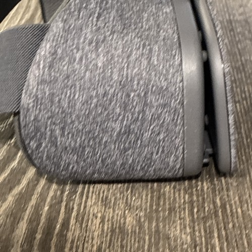 Google Daydream View VR Headset - Slate | Headset Only - Picture 6 of 7
