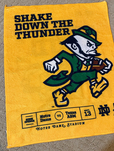Asciugamano Rally Notre Dame Texas A&M Shake Down the Thunder double face nuovo logo - Foto 6 di 8