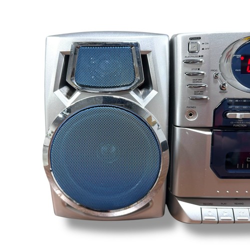 Vintage Durabrand Boombox CD-1493 - AM/FM Cassette Compact Disc Portable Stereo - Picture 2 of 12
