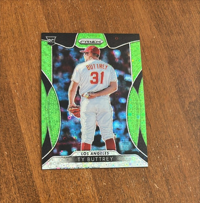 Ty Buttrey 2019 Prizm Green Donut Circle Rookie #270 Los Angeles Angels /199 RC
