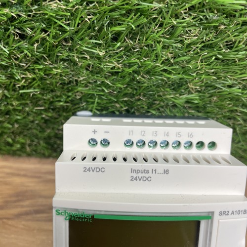 SR2A101BD Schneider - Zelio Logic Automate - Intelligentes Relais 10 I/s 24vcc #20 - Bild 3 von 6