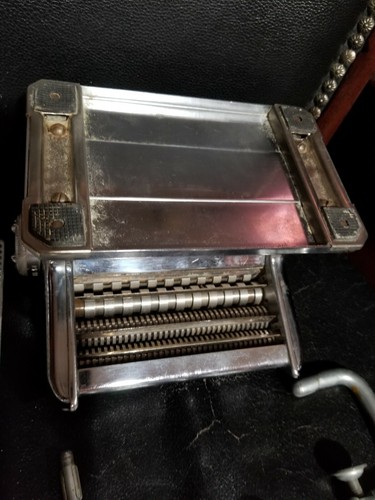 Atlas Pasta Maker Made in Italy Tipo Excelsus HEAVY DUTY and ravioli tray - Picture 6 of 8