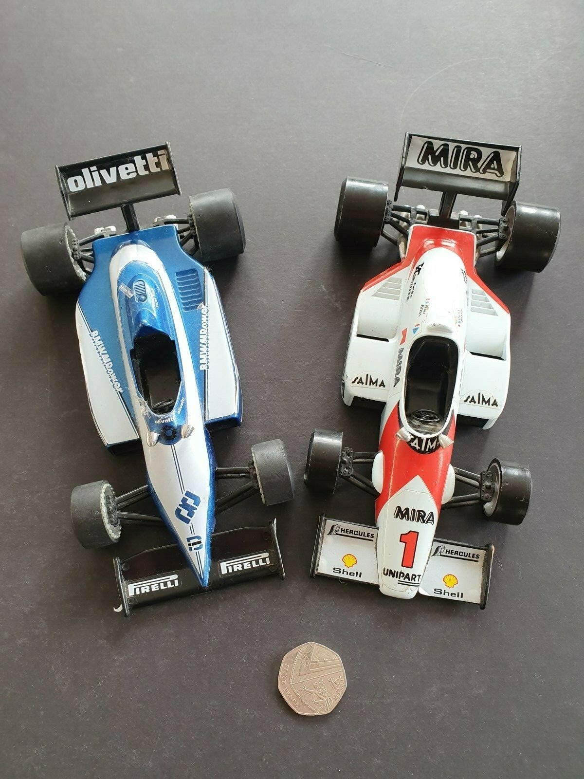 Foto 1 di 8