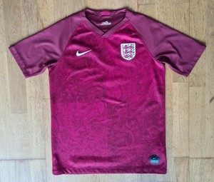purple england football shirt