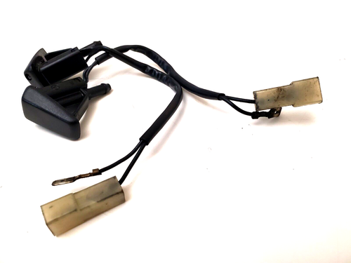 Mercedes W124 CE TE Windscreen Washer Jet & Pump Package - Picture 6 of 8
