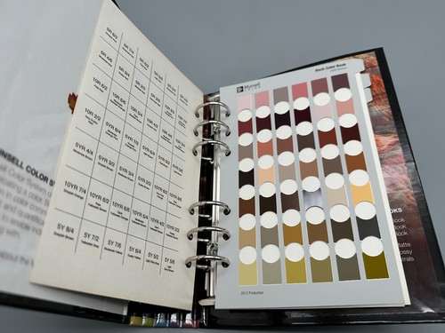 Munsell Rock Color Book M50315B Open Box - Bild 9 von 16