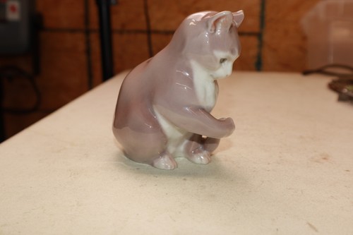 Vintage Bing & Grondahl B&G Copenhagen #1553 Kätzchen Katze spielt mit Schwanz Figur - Bild 6 von 20