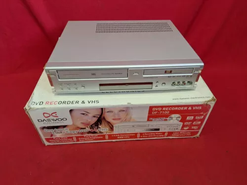 Daewoo DF-7100 Video DVD Player Kombigerät VHS Videorecorder Recorder