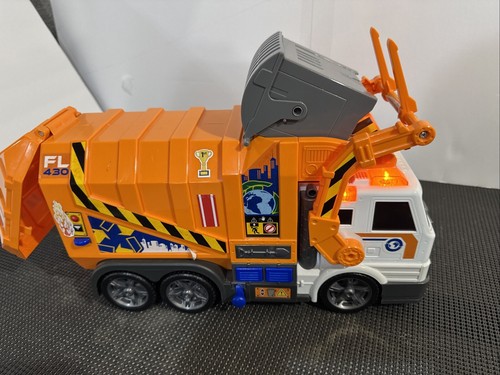 Dickie Toys Action Series Garbage Truck 16" Inch - Picture 6 of 7
