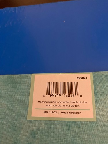 BRAND NEW CREATE IT 100% COTTON TEXTURED PRECUT SEWING AND CRAFT FABRIC 18" X21" - Picture 4 of 5
