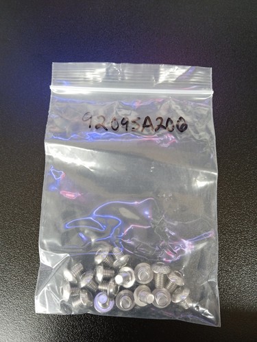 Button Head Hex Drive Screw Passivated 18-8 Stainless Steel M5 x 0.80 mm (17pcs) - Bild 1 von 2
