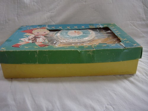 Vintage HASBRO Take-A-Long EMBROIDERY SET with Accessory Carrying Case "1967" - Picture 3 of 8