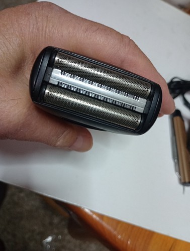 REMINGTON PF7500 CORDLESS MEN'S FOIL SHAVER BUILT-IN TRIMMER-W/ Charger-Works! - Picture 9 of 13