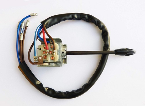 3 Position LHD Light & Flasher Switch with Black Arm, Triumph TR4 TR5 TR6 159358 - Picture 2 of 2