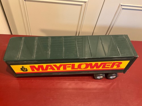 Ertl Mayflower Tractor Trailer Semi In Good Condition 1/25 Green 19” Long. - Picture 11 of 14