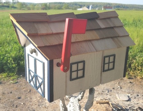 Amish Crafted White/ Black Trim Barn Style Mailbox - Lancaster County PA - Picture 1 of 4