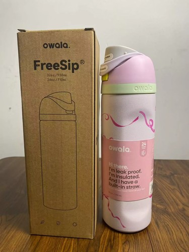 Owala Tied And True Pink Bows 24 Oz Freesip UO Exclusive Urban Outfitters