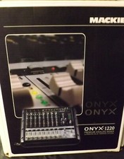MACKIE ONYX 1220i 12-CHANNEL AUDIO MIXER FIREWIRE