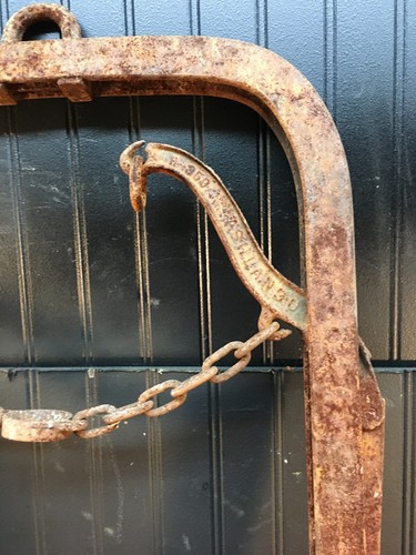 MYER cast iron Hay trolley  Metal Pulley  Harpoon lift rustic Farm Barn tool - Picture 2 of 4