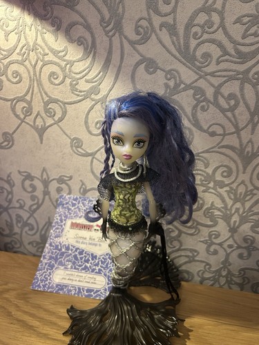 MATTEL Monster High Doll SIRENA VON BOO Doll Freaky Fusion - Picture 2 of 3