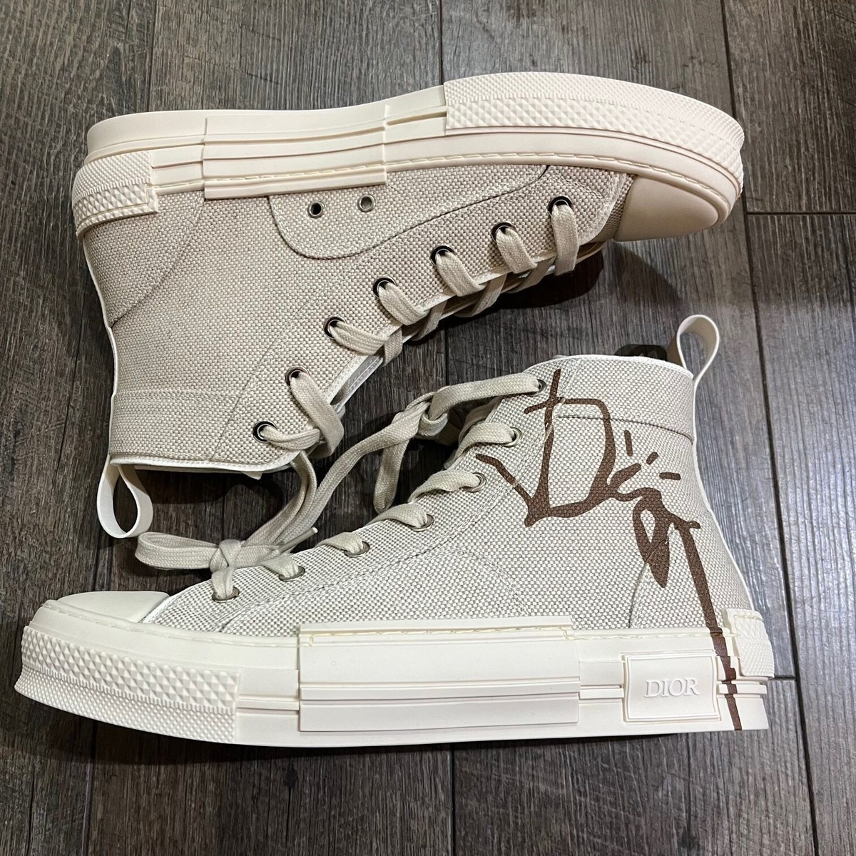 Dior × Travis Scott ,Cactus Jack B23 High Top Logo Sneakers Dior × Travis Scott ,Cactus Jack B23 High Top Logo Sneakers