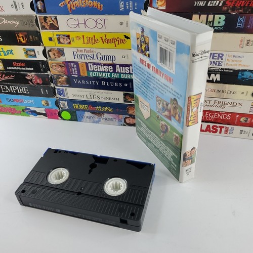 Disney Air Bud Seventh Inning Fetch VHS Video Tape Baseball 7th - Picture 4 of 4