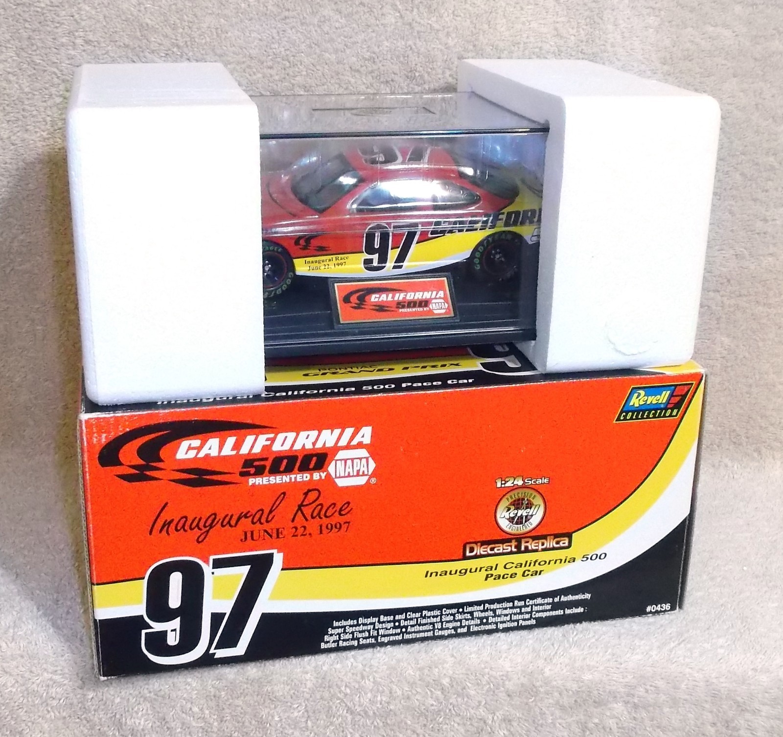 REVELL Diecast 1 24 Scale CALIFORNIA 500 Pace Car Car Car 1997 PONTIAC GRAND PRIX 4295ff REVELL Diecast 1 24 Scale CALIFORNIA 500 Pace Car Car Car 1997 PONTIAC GRAND PRIX 4295ff