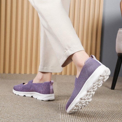 comfy fashionable sandals