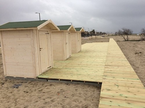 Pavimento Decking da esterno in legno di Pino impregnato mm 27x145x1000 - Foto 10 di 11