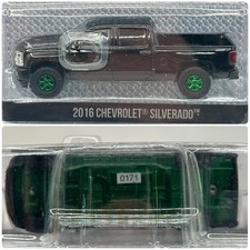 CHASE! Greenlight Black Bandit 2016 Chevrolet Silverado GREEN MACHINE!