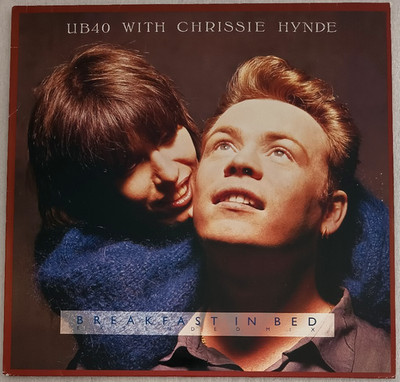 12''  UB 40   -   BREAKFAST IN BED **    D 1988  * * * * * * *     EX / EX