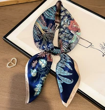 100% Silk Mulberry Shawl Bandana botanical Print Scarf 65X65cm Neckerchief Wrap