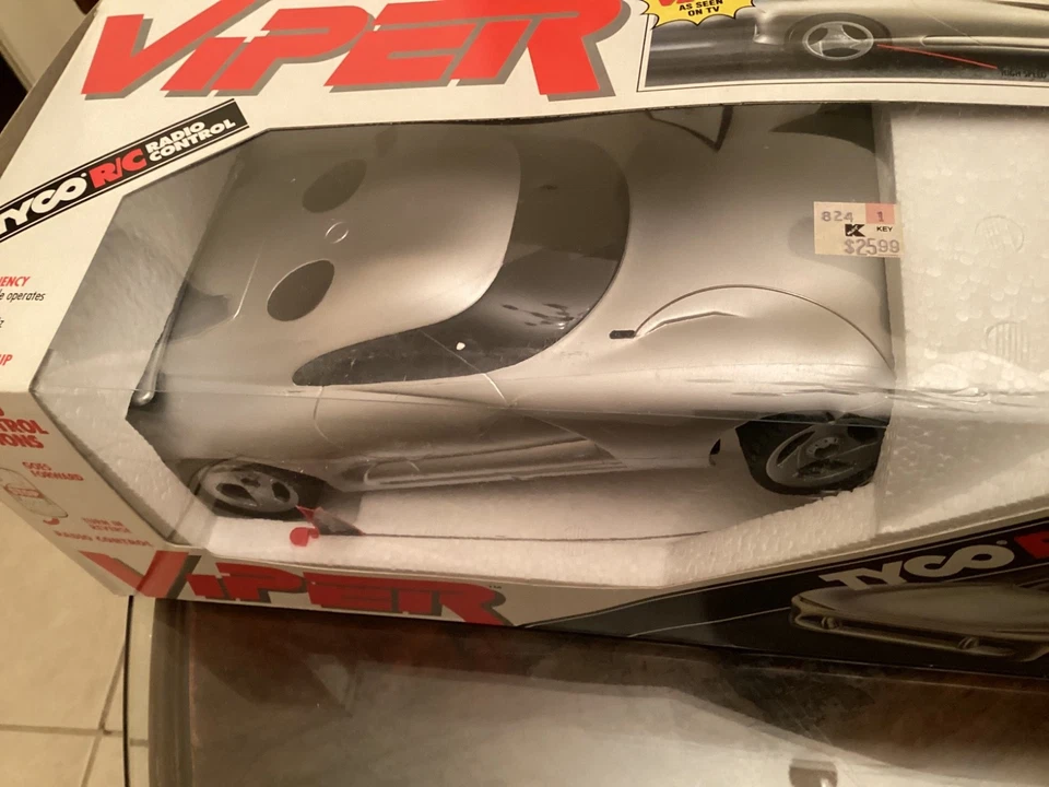 Vintage Tyco Silver Dodge Viper Defender TV show Radio Control RC - Image 2 of 4