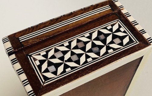 Vintage Persian Eastern Marquetry Inlaid Mother-Of-Pearl Box - red velvet lined - Picture 4 of 8